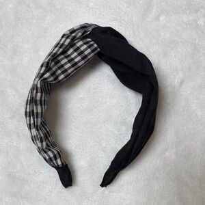 Black & White Gingham Twist Headband by